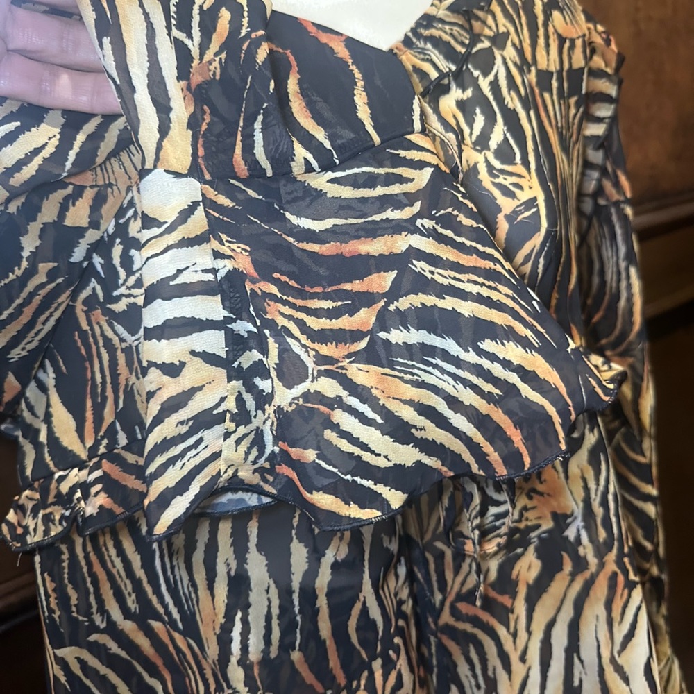 NWT SIZE M/L DOTTO LUXURY RESORT WEAR Zebra Print Pantsuit - Black and Tan - Picture 5 of 11
